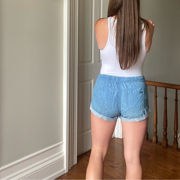 Volvos shorts - Picture 3 of 3